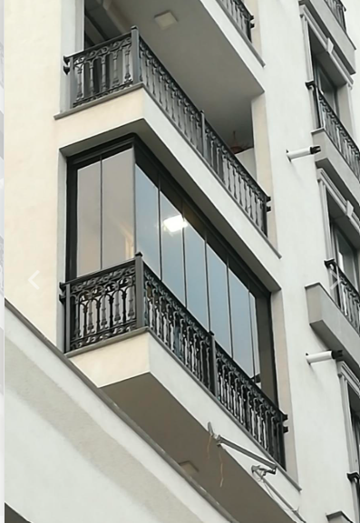 Cam Balkon